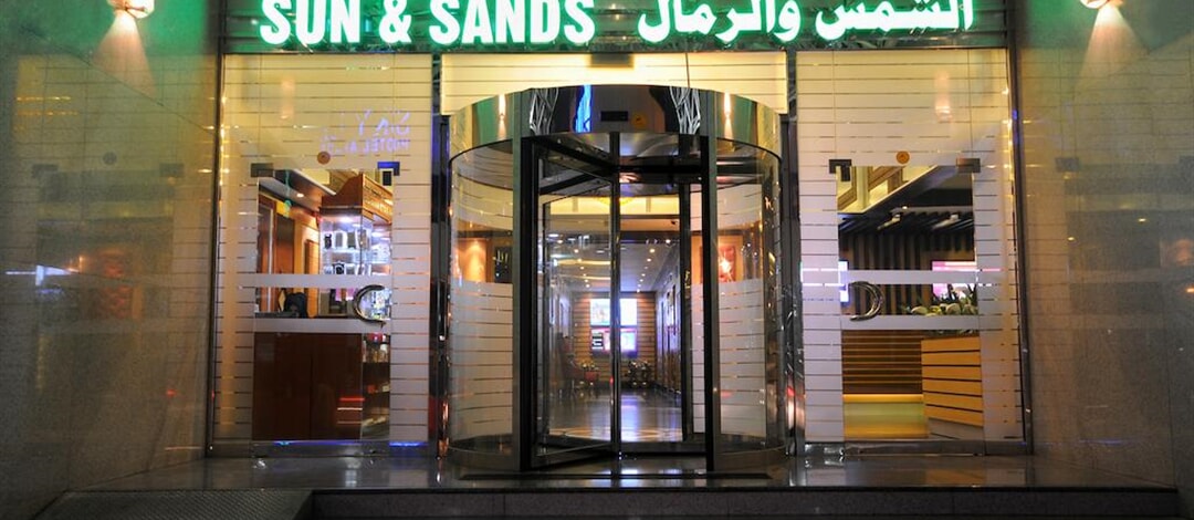 Sun & Sand Hotel