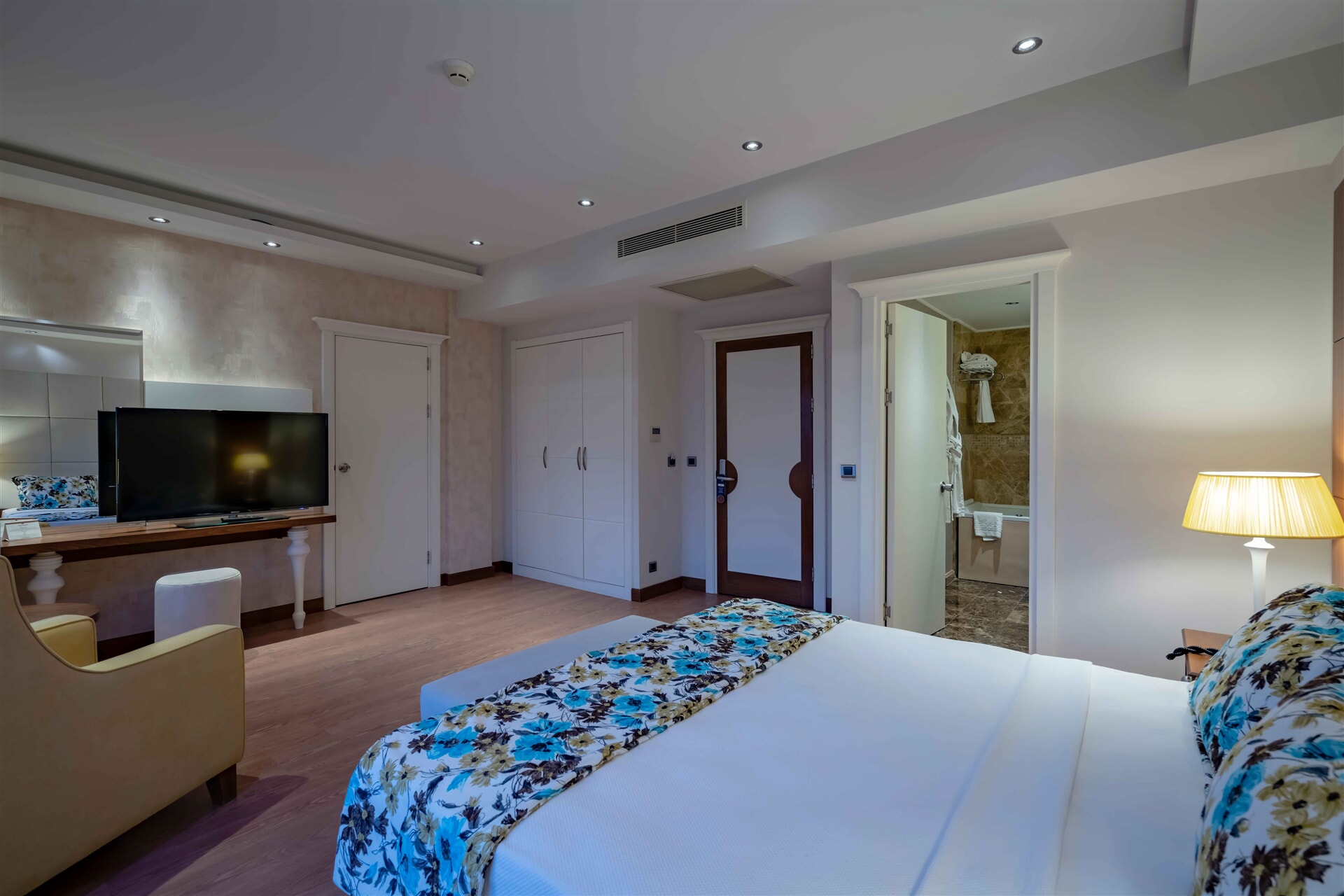 EUPHORIA AEGEAN RESORT AND THERMAL HOTEL – Superior Club Room